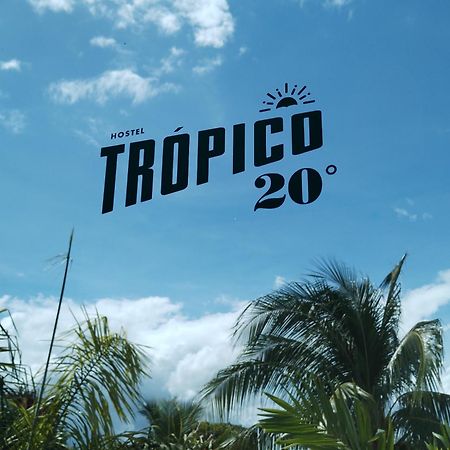 Hostel Tropico 20 Pdc Playa del Carmen Exterior photo