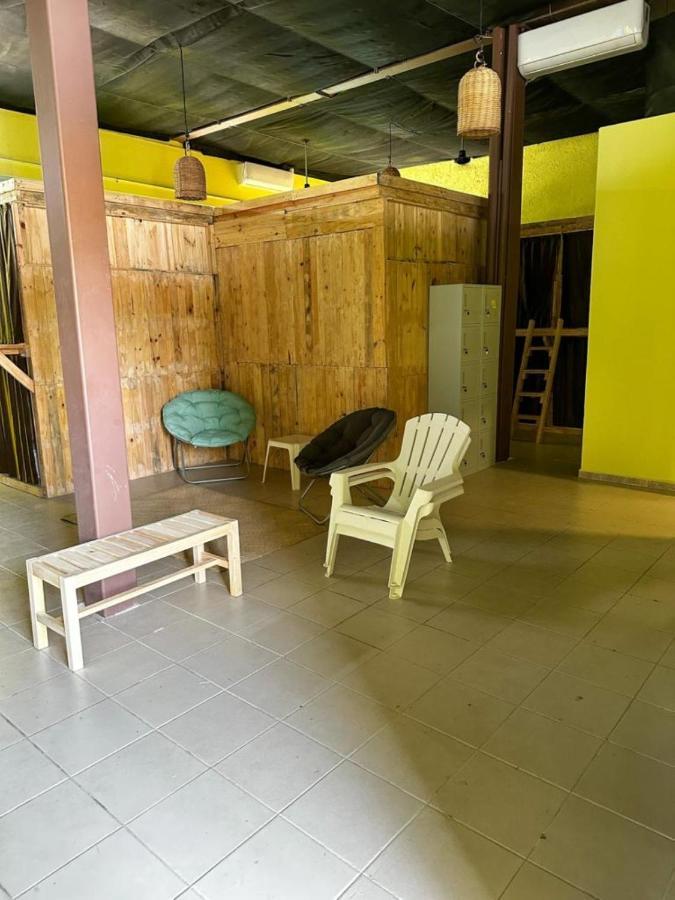 Hostel Tropico 20 Pdc Playa del Carmen Exterior photo